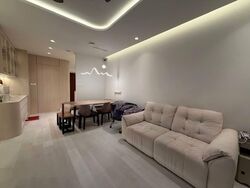La Casa (D25), Condominium #584775051